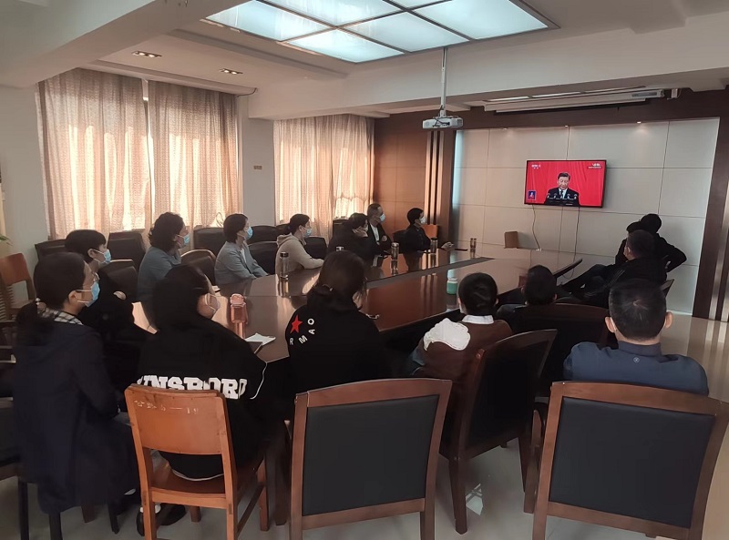 安慶市公路工程處組織干部職工收聽收看黨的二十大開幕盛況